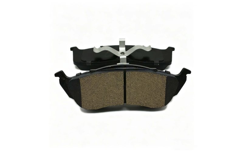 7470A-D591 Ceramic Brake Pads Automotive Front & Rear Brake Pads Supplier