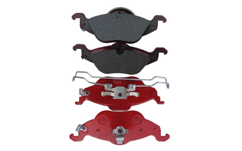 Noiseless Semi-Metallic Front Brake Pads for Cars High Quality & Cost-Effective